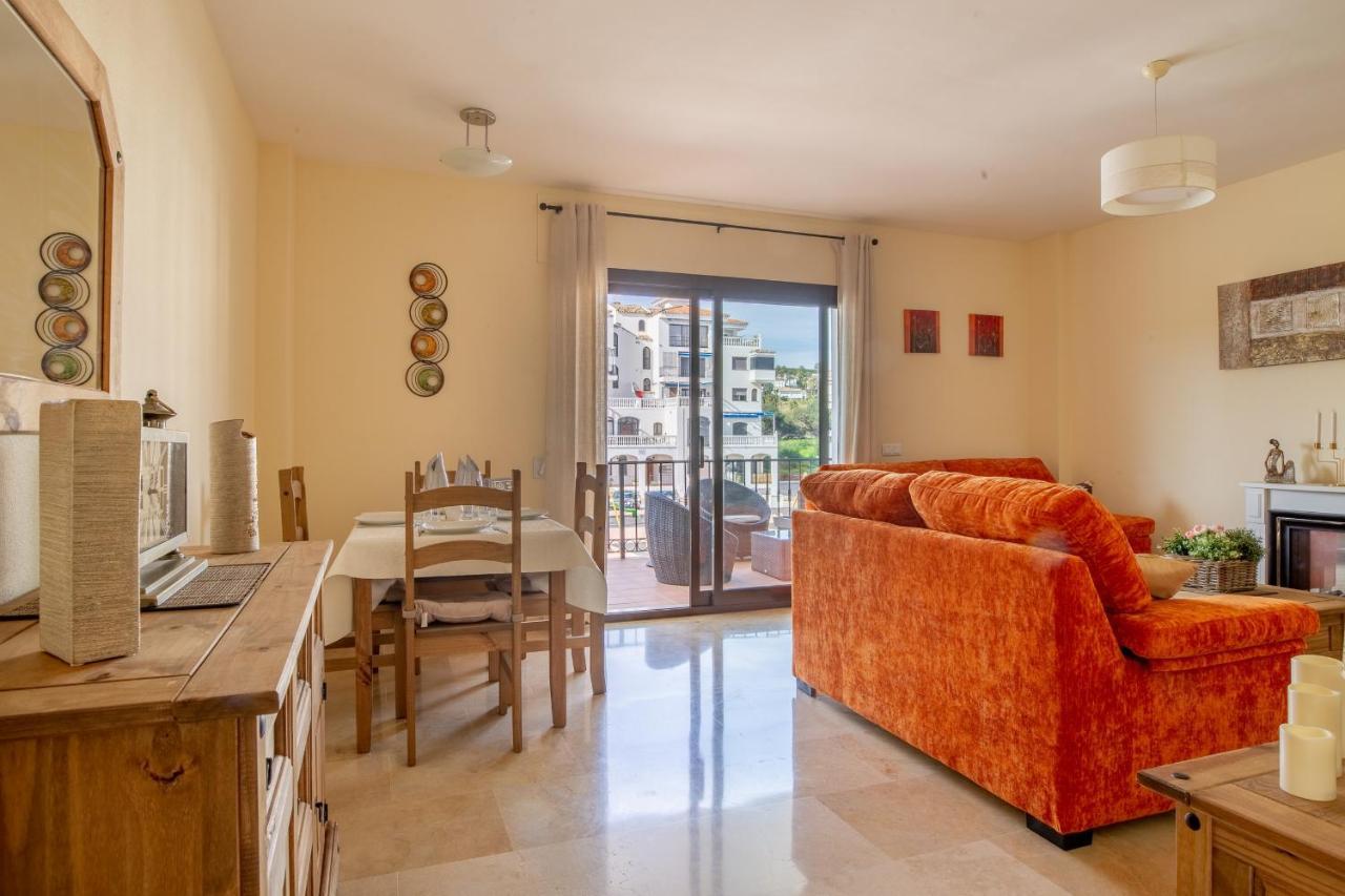 2261-Superb Apt On The Beach, On Duquesa Harbour Manilva Exterior photo